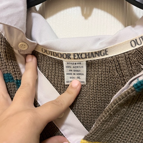 V-Neck Sweater Brown Red Striped Knit - Picture 3 of 5